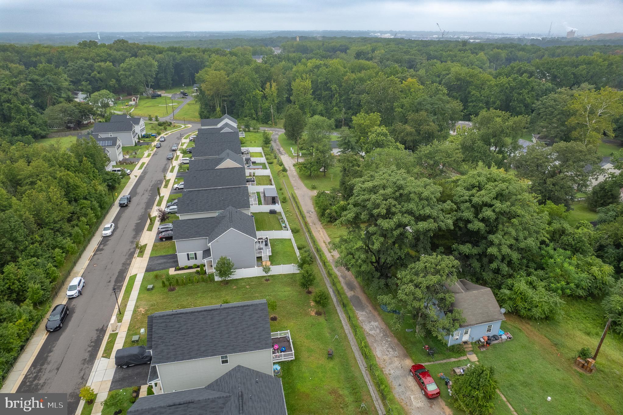 7343 GREEN ACRES DRIVE 2