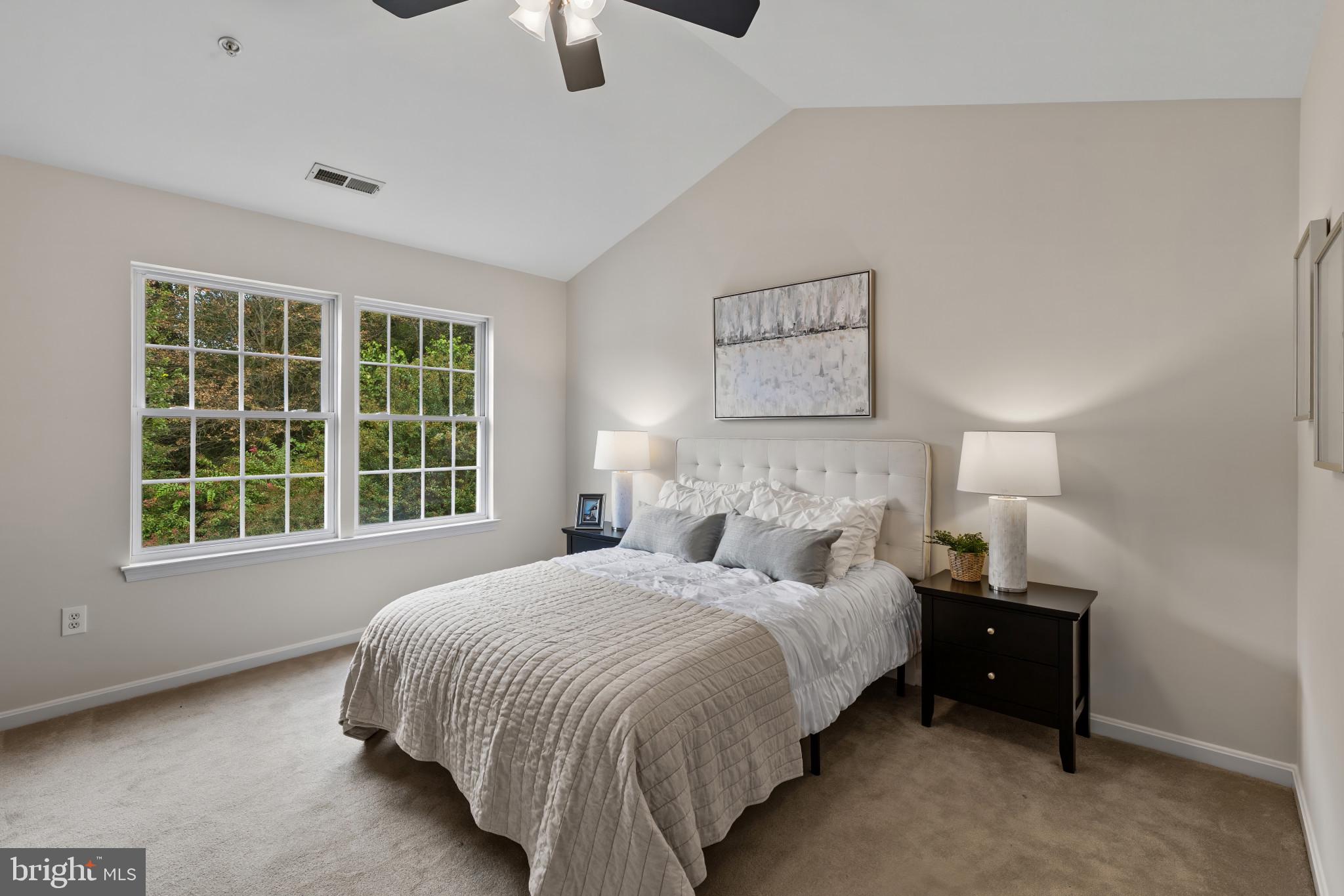 1437 THORNBURY COURT