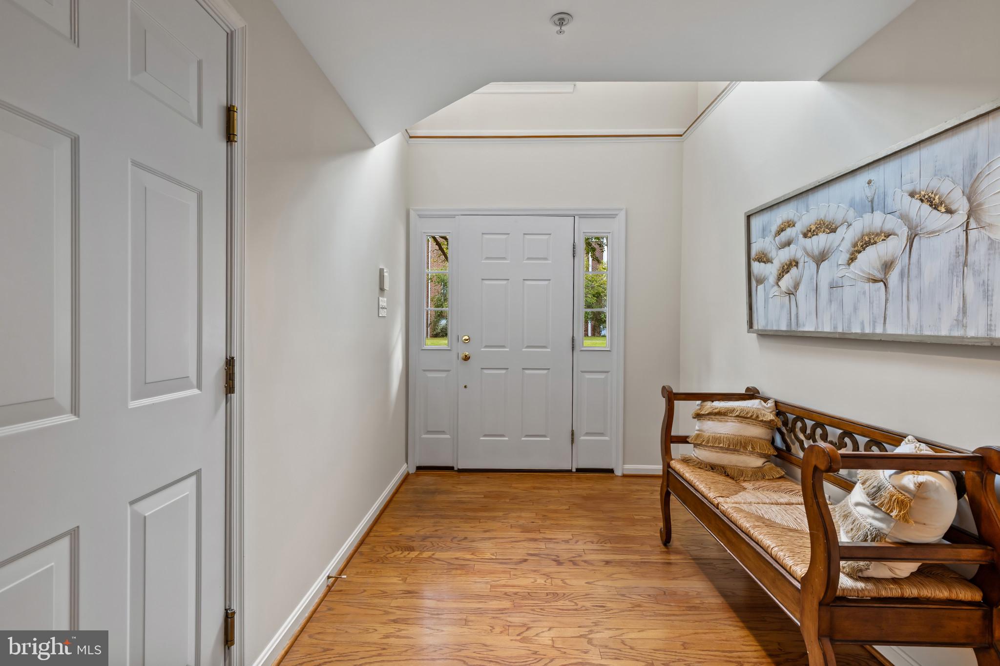 1437 THORNBURY COURT
