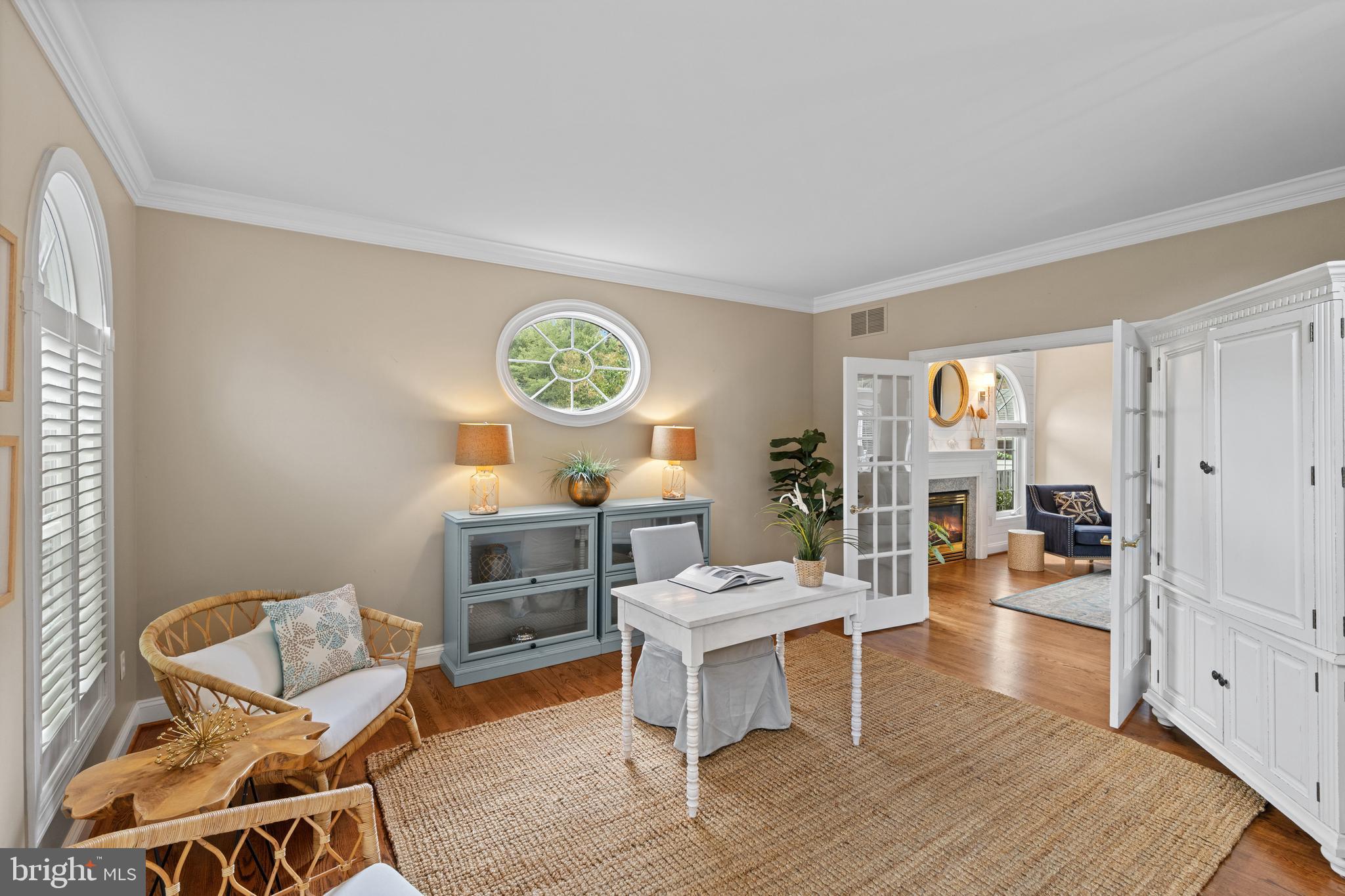 114 LONGFELLOW DRIVE