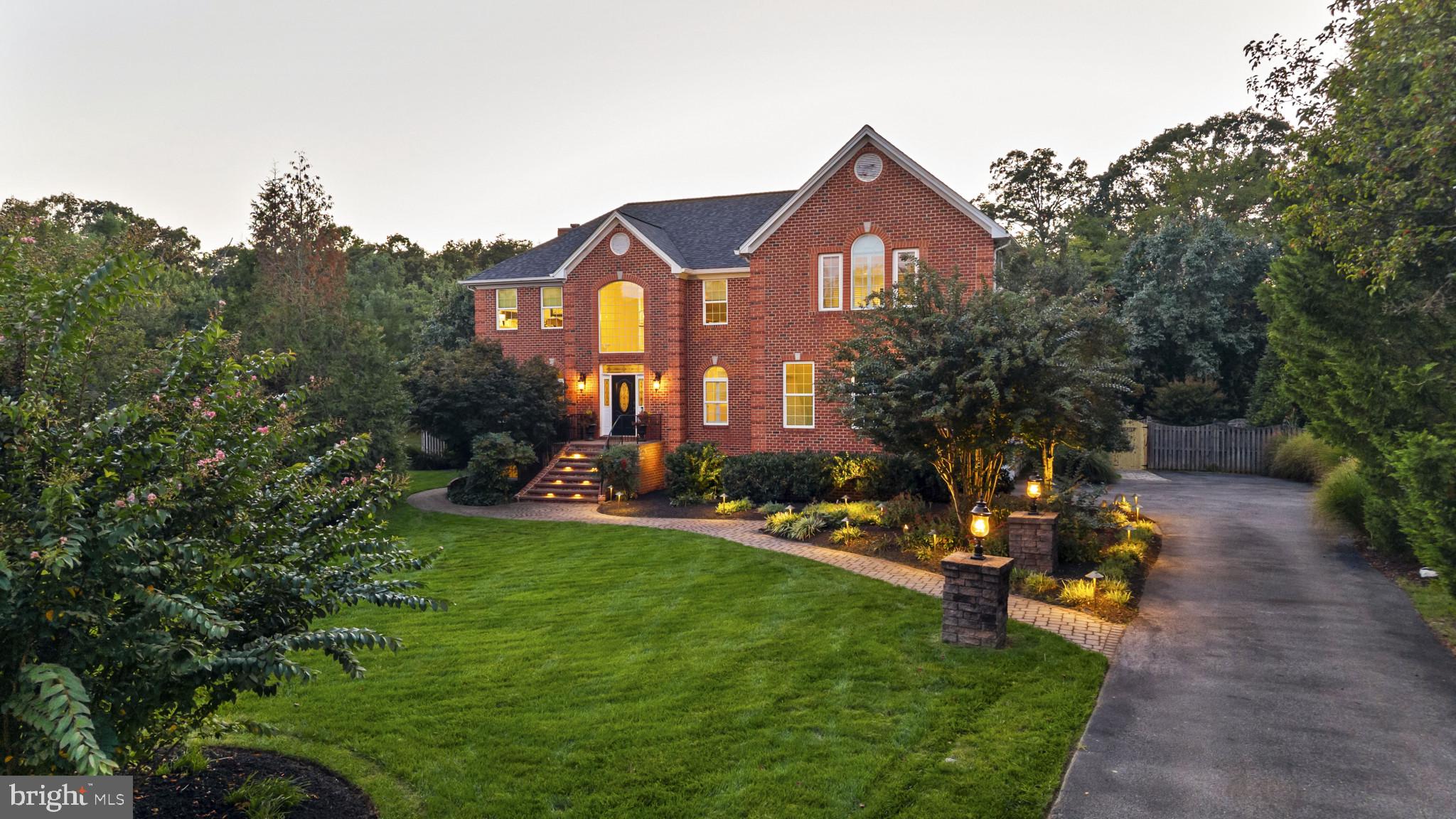 114 LONGFELLOW DRIVE