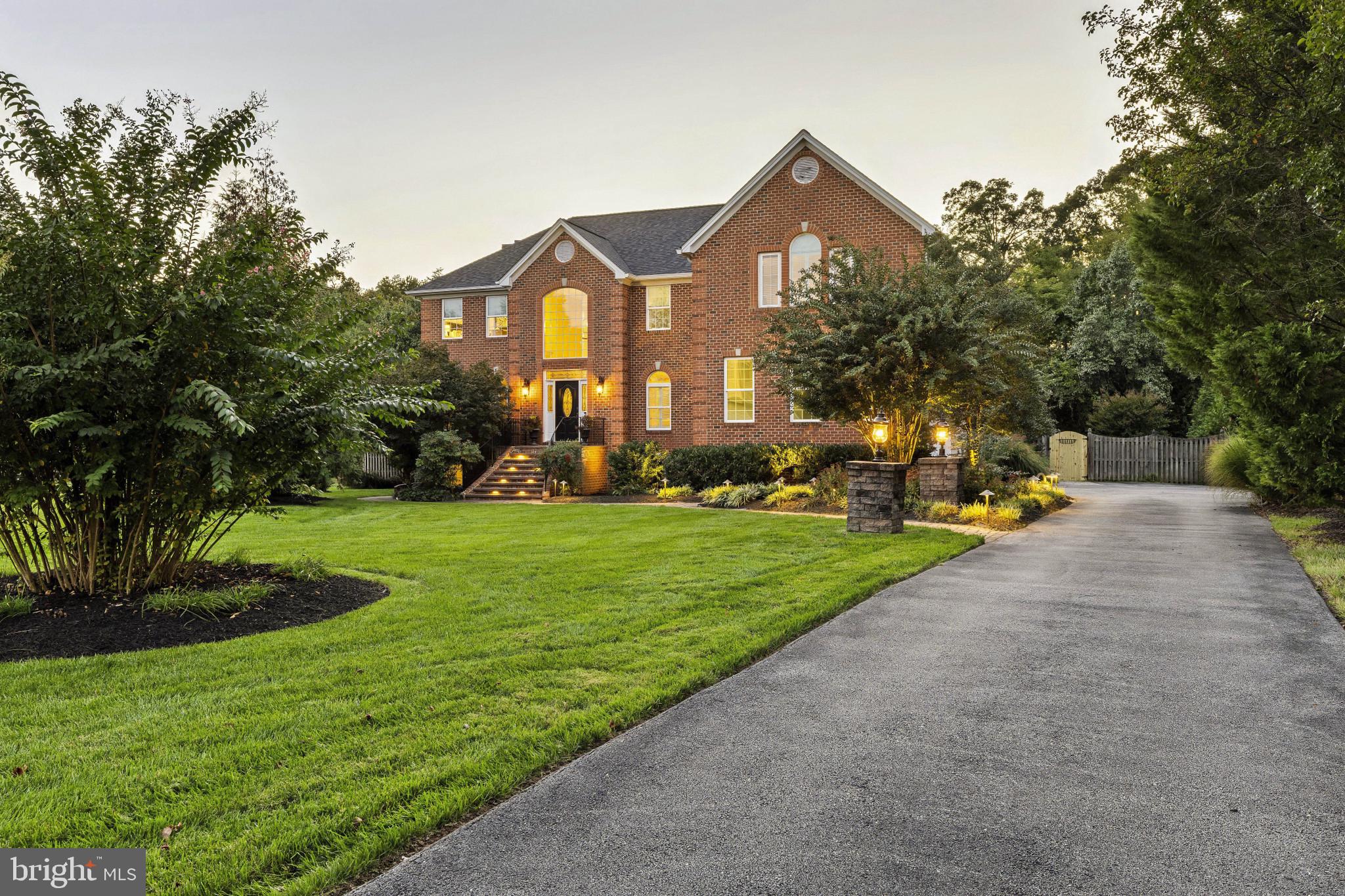 114 LONGFELLOW DRIVE