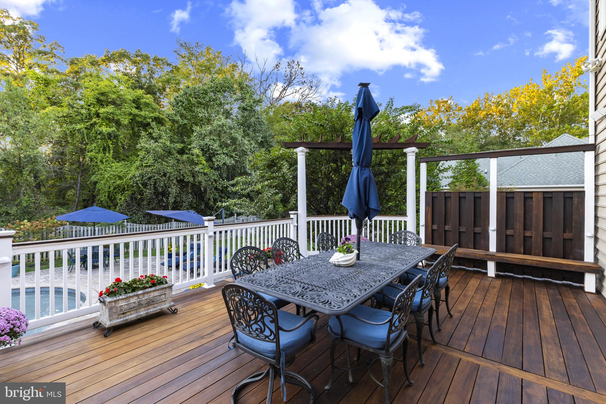 114 LONGFELLOW DRIVE