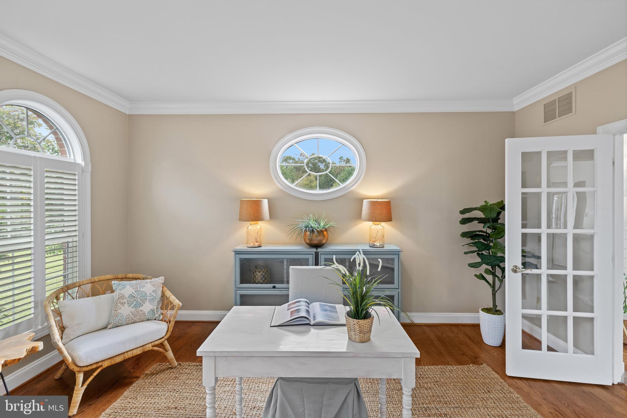 114 LONGFELLOW DRIVE