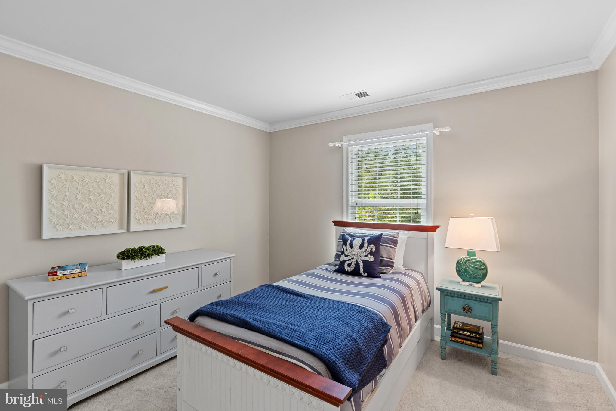 114 LONGFELLOW DRIVE