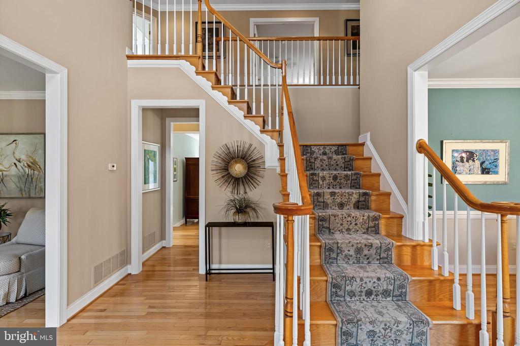 306 EMILIES LANE