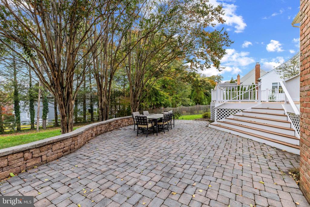 306 EMILIES LANE