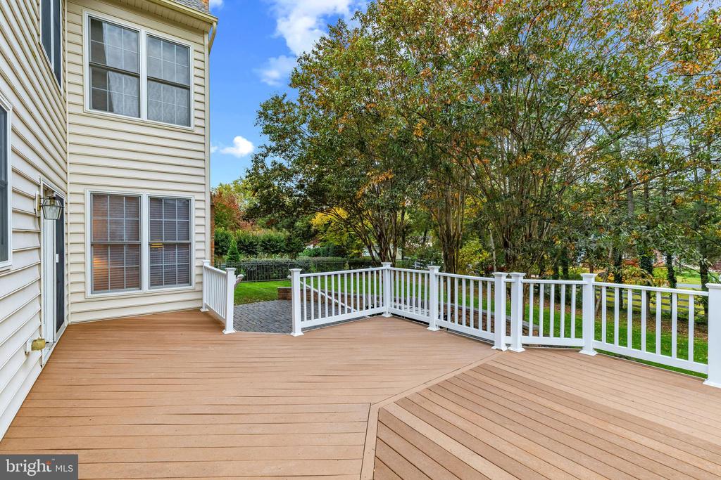 306 EMILIES LANE