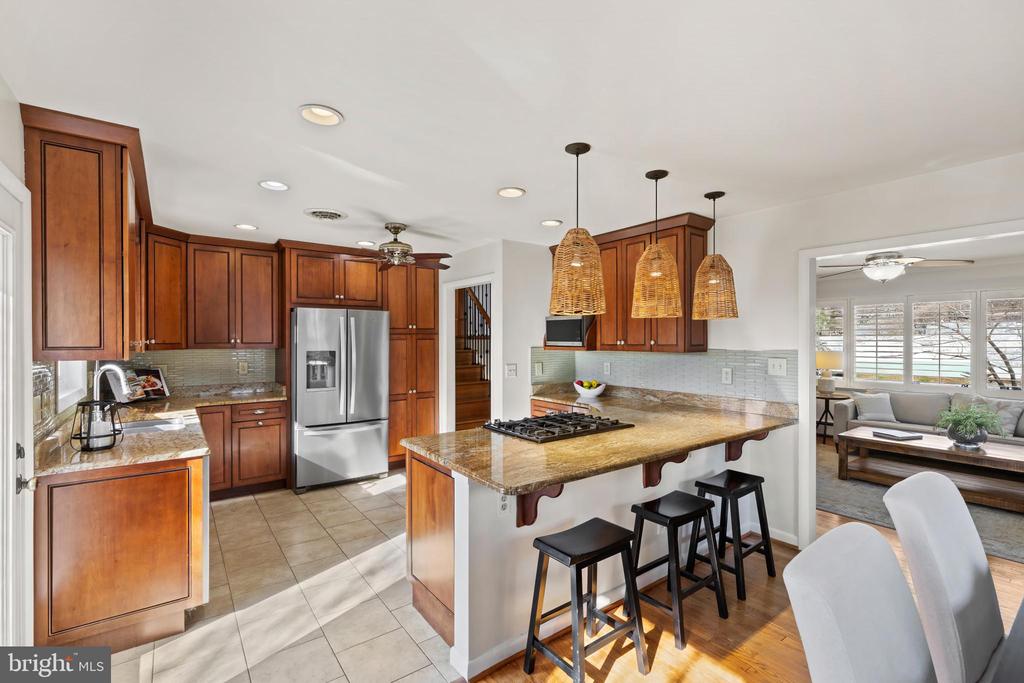 101 AVONDALE CIRCLE