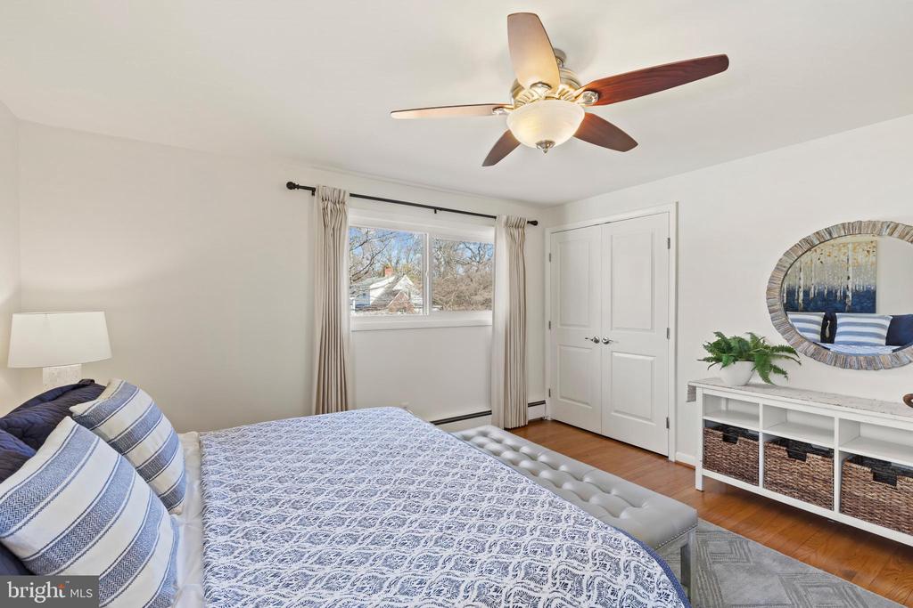 101 AVONDALE CIRCLE