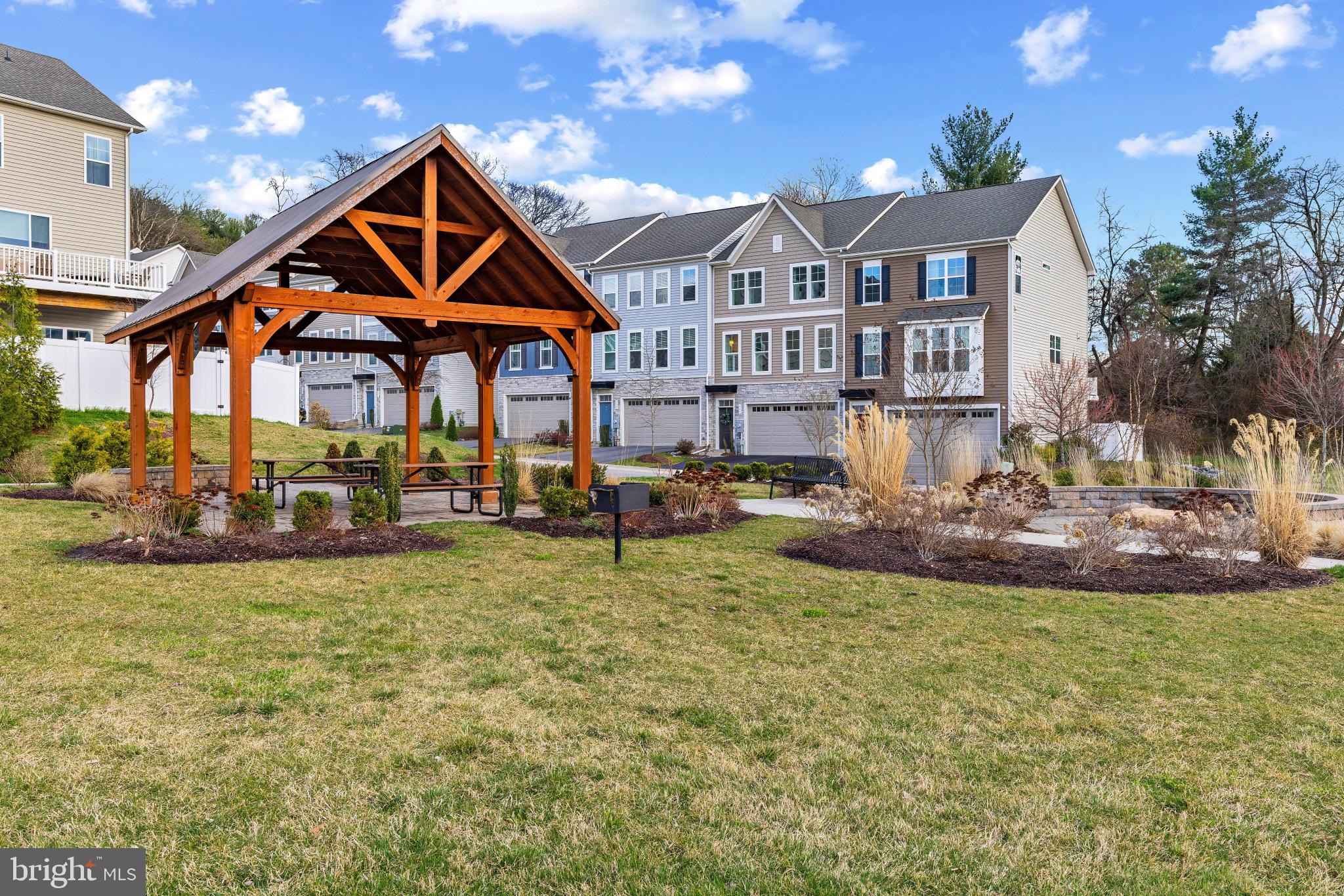 597 CROSS CHASE DRIVE