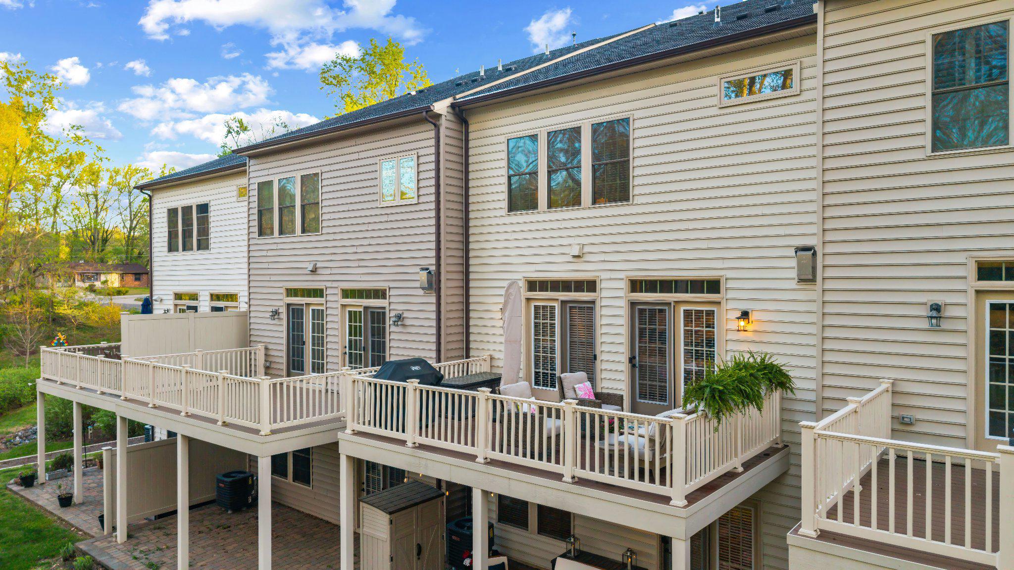 1117 CANTERWOOD PLACE