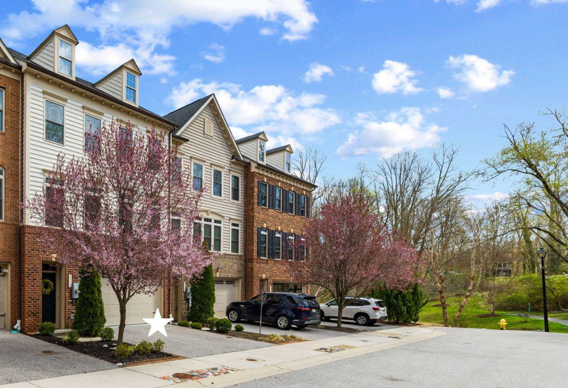 1117 CANTERWOOD PLACE