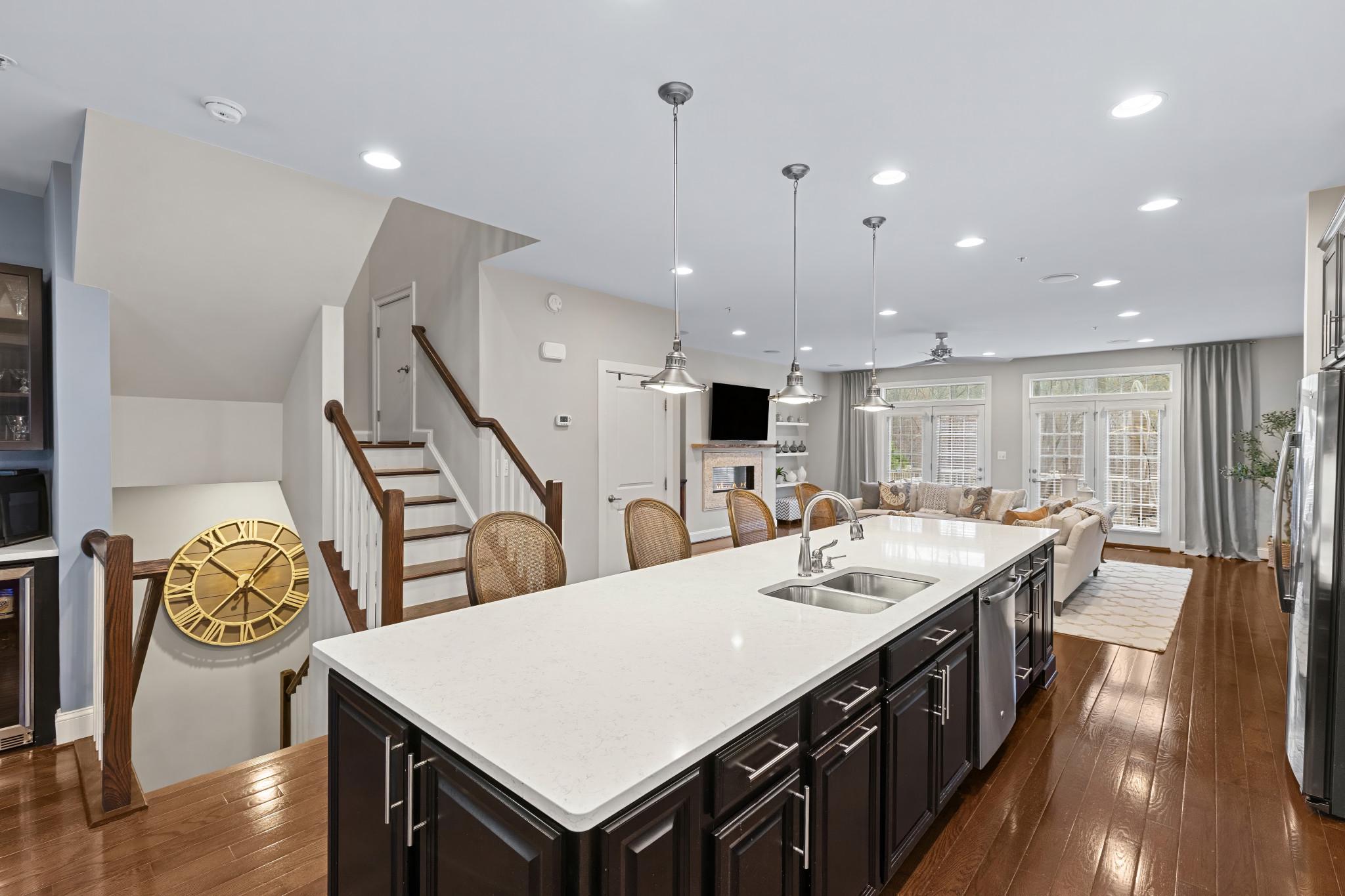 1117 CANTERWOOD PLACE