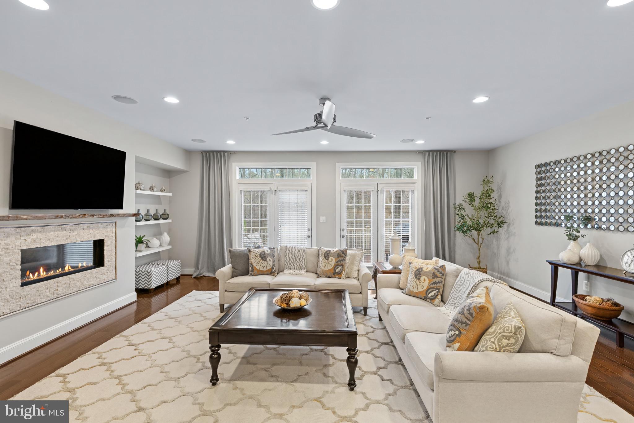 1117 CANTERWOOD PLACE