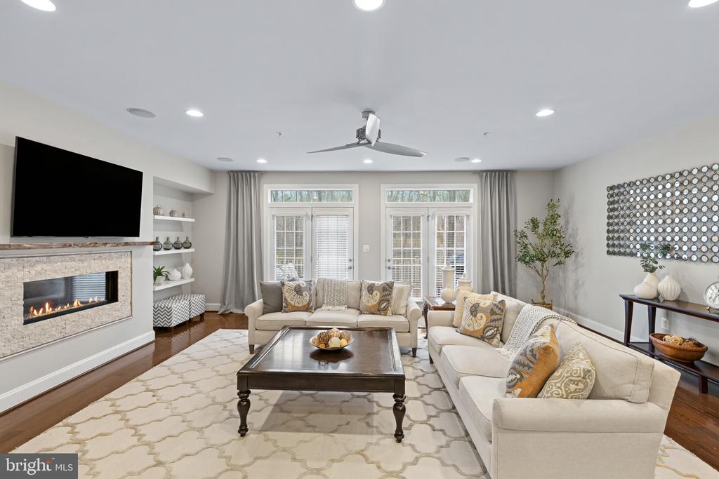 1117 CANTERWOOD PLACE