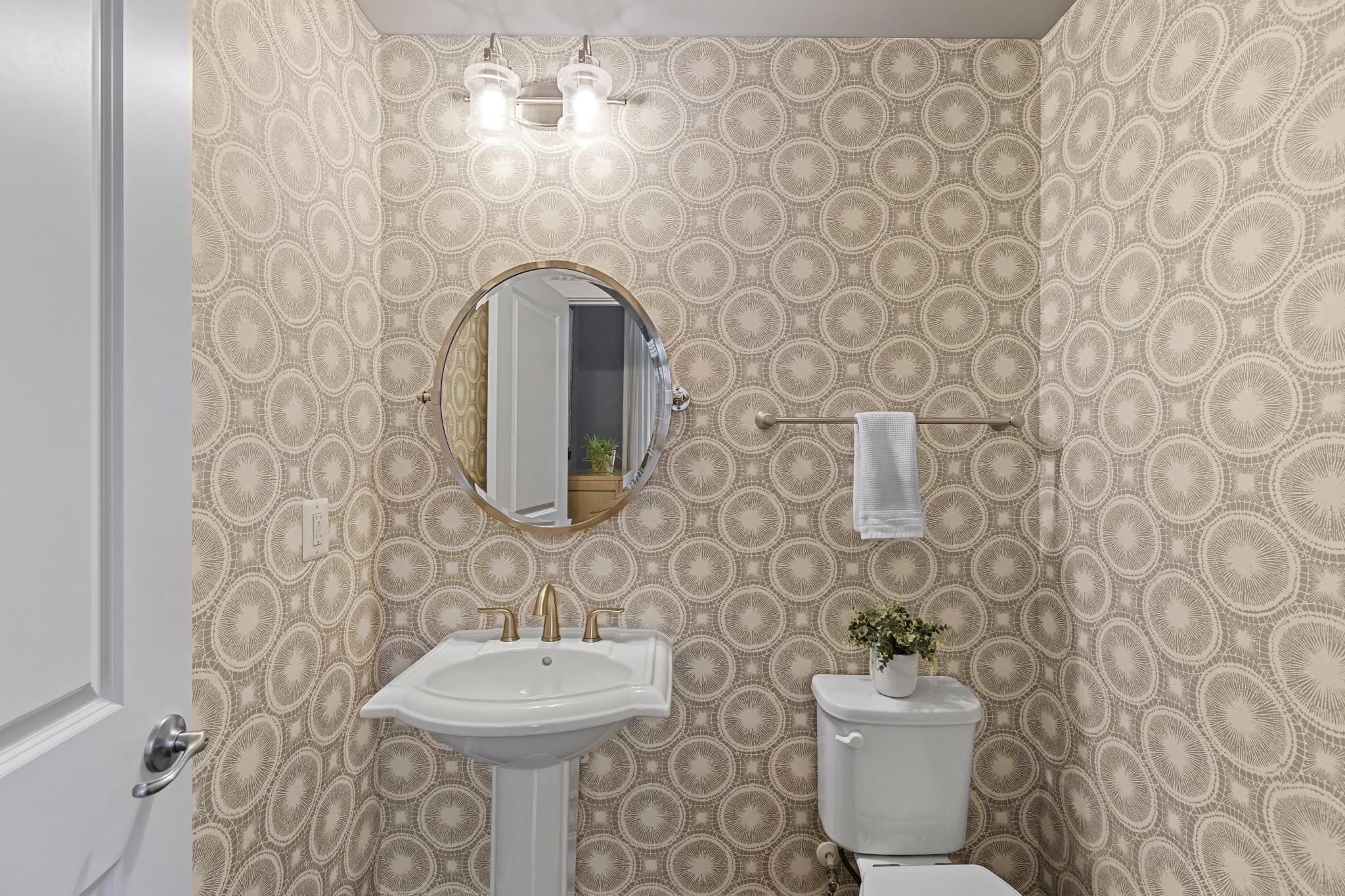 1117 CANTERWOOD PLACE