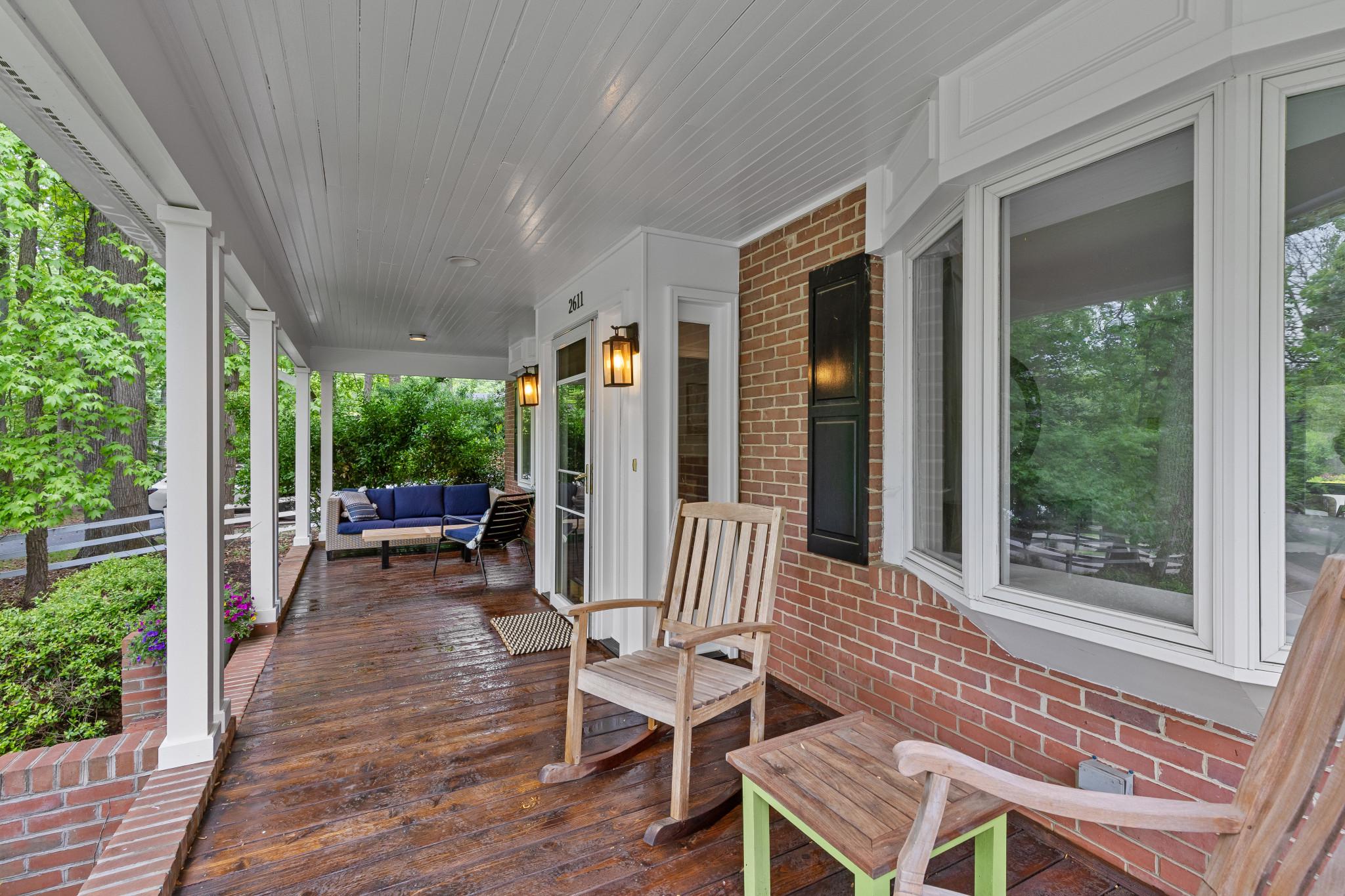 2611 OGLETON ROAD