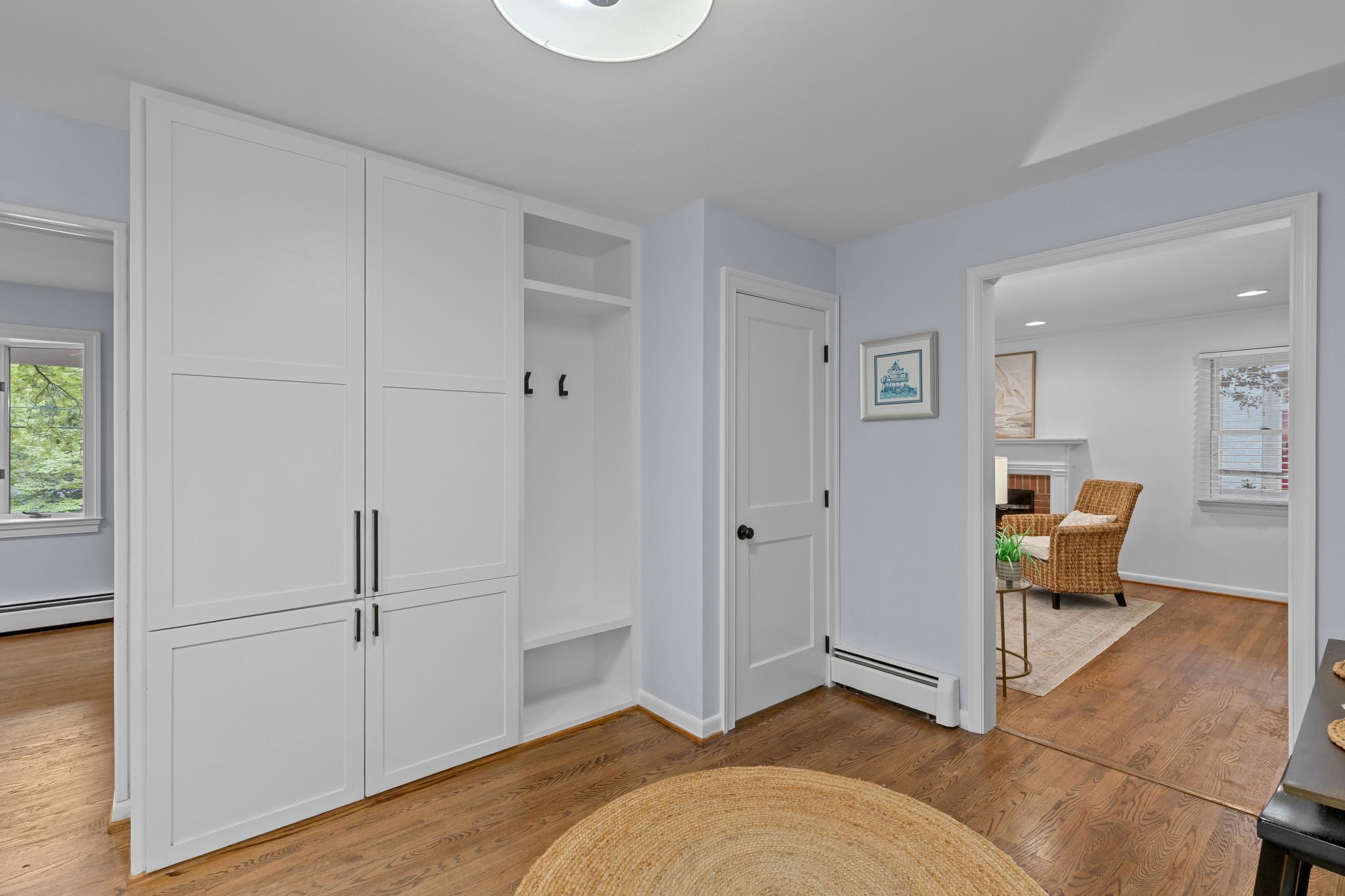 2611 OGLETON ROAD