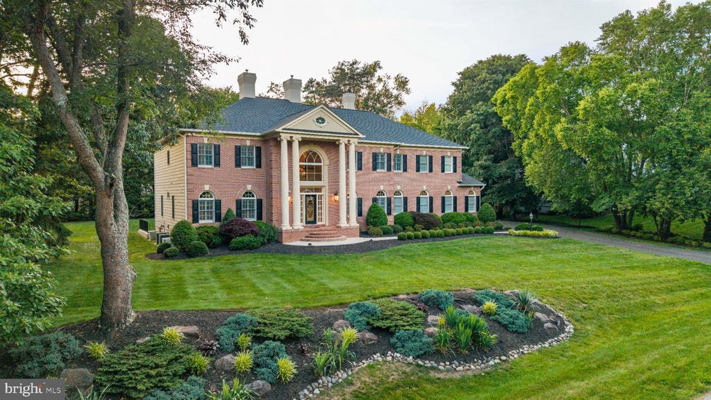 524 HARLEQUIN LANE
