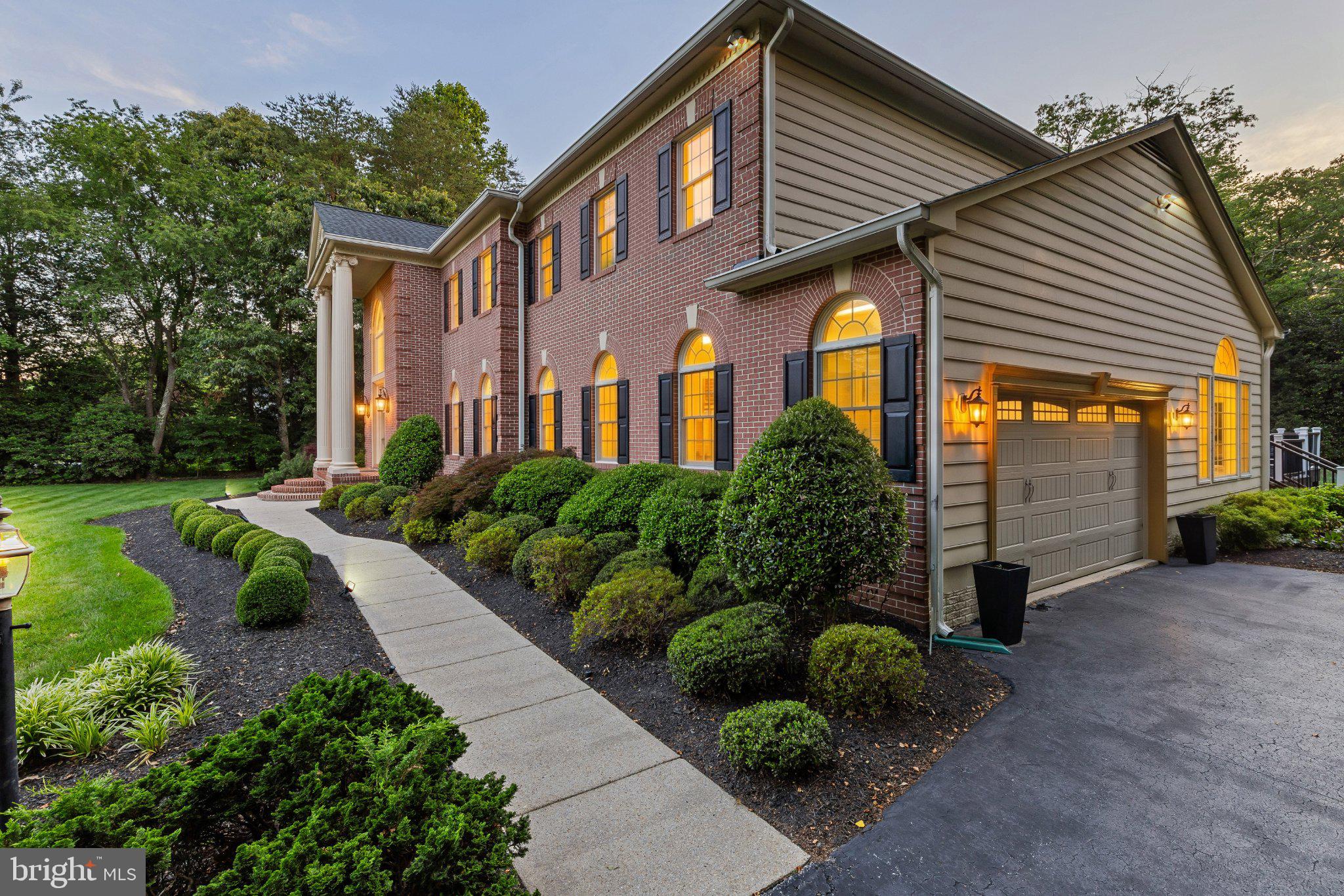 524 HARLEQUIN LANE