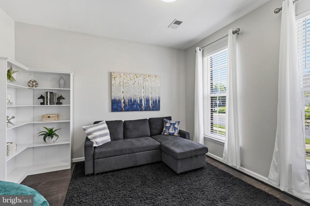2668 MERLIN COURT