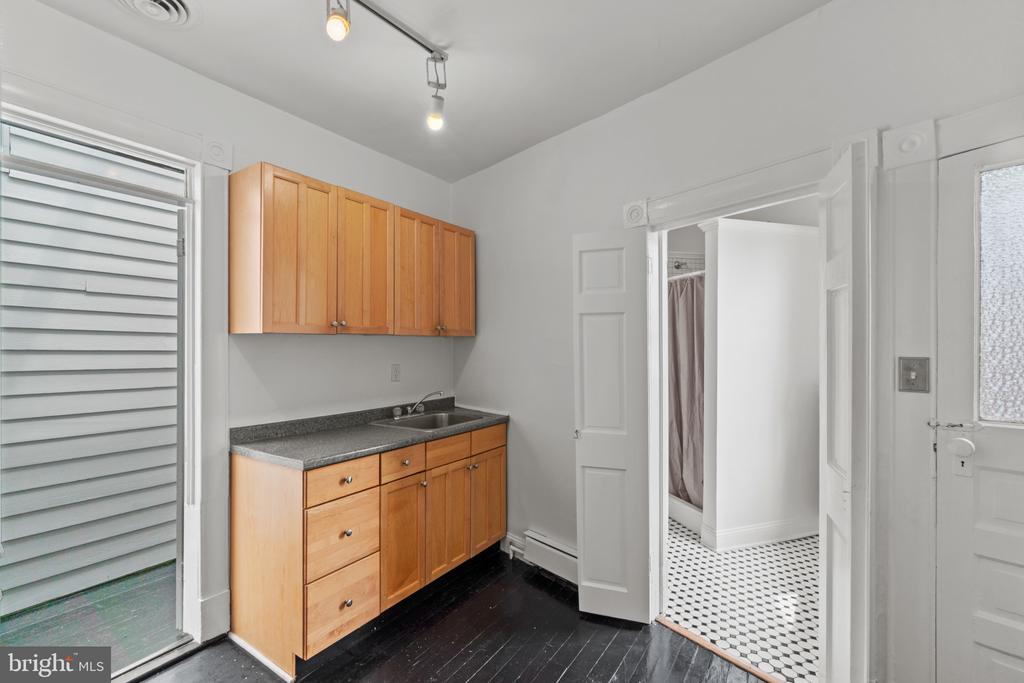 55 WEST STREET Unit: 3