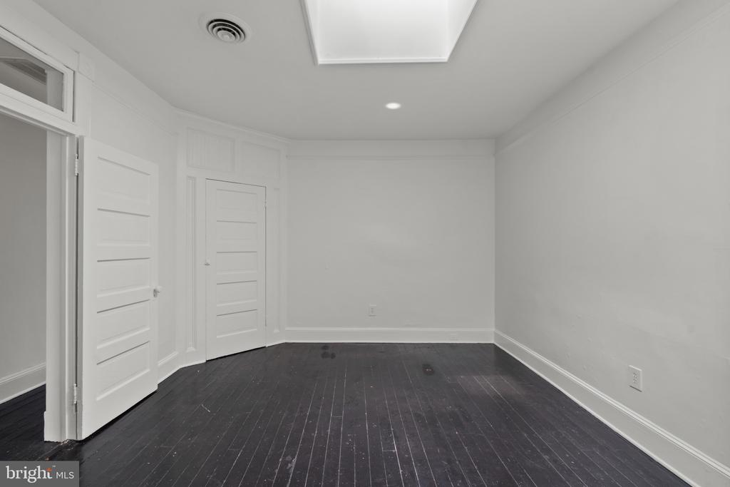 55 WEST STREET Unit: 3