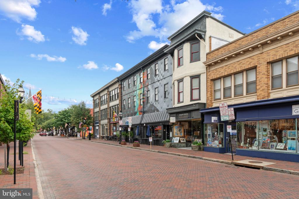 55 WEST STREET Unit: 3