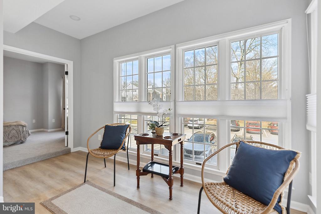 2711 SUMMERVIEW WAY Unit: 203