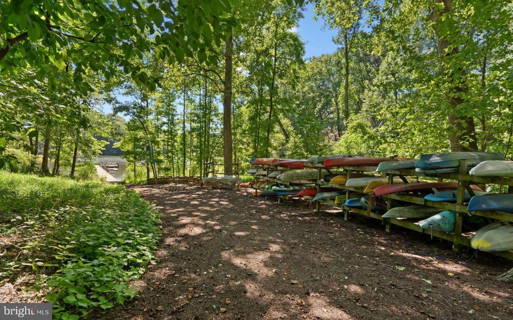 2711 SUMMERVIEW WAY Unit: 203