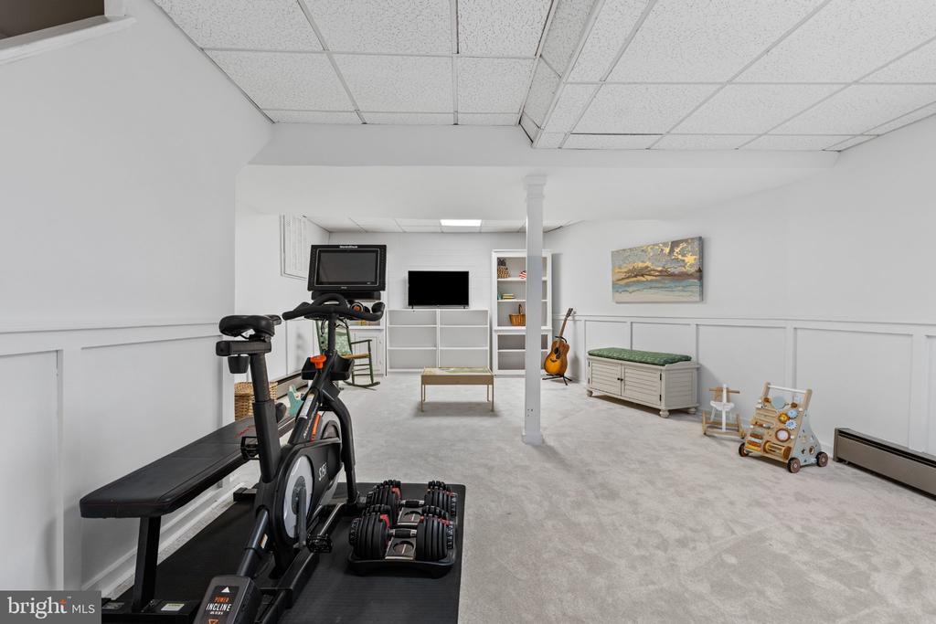 462 RETFORD DRIVE