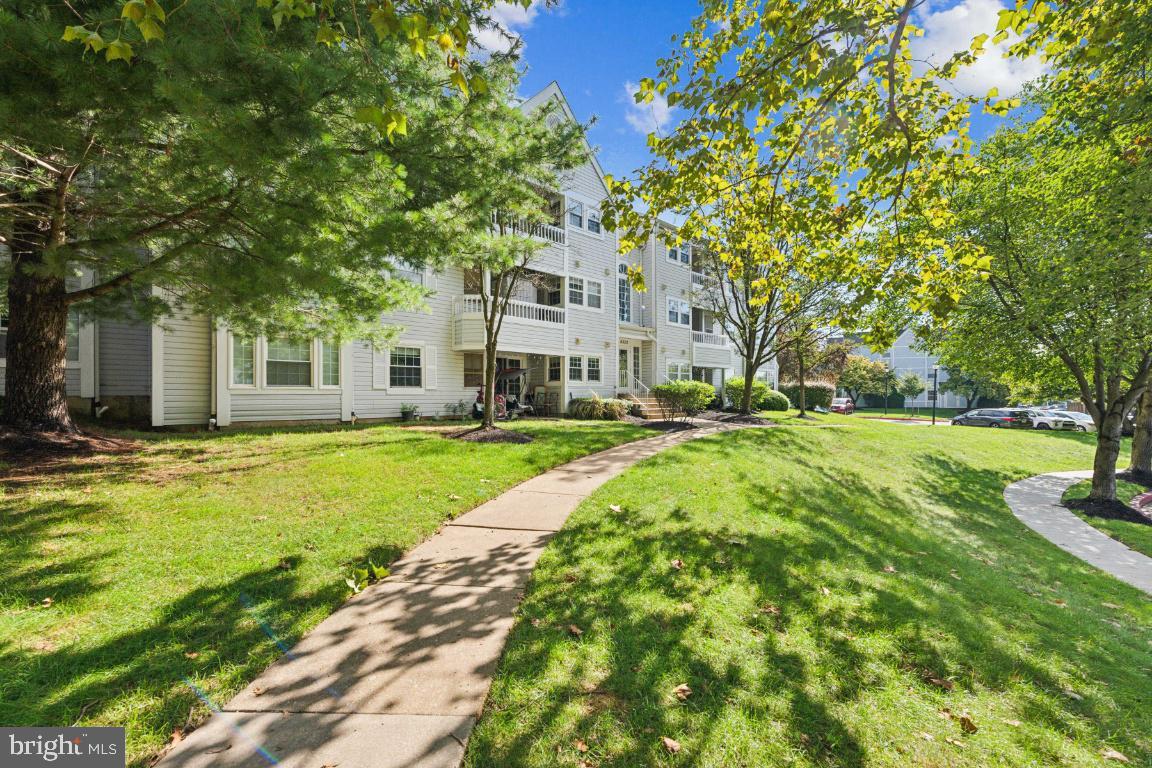 8330 Montgomery Run Rd #L