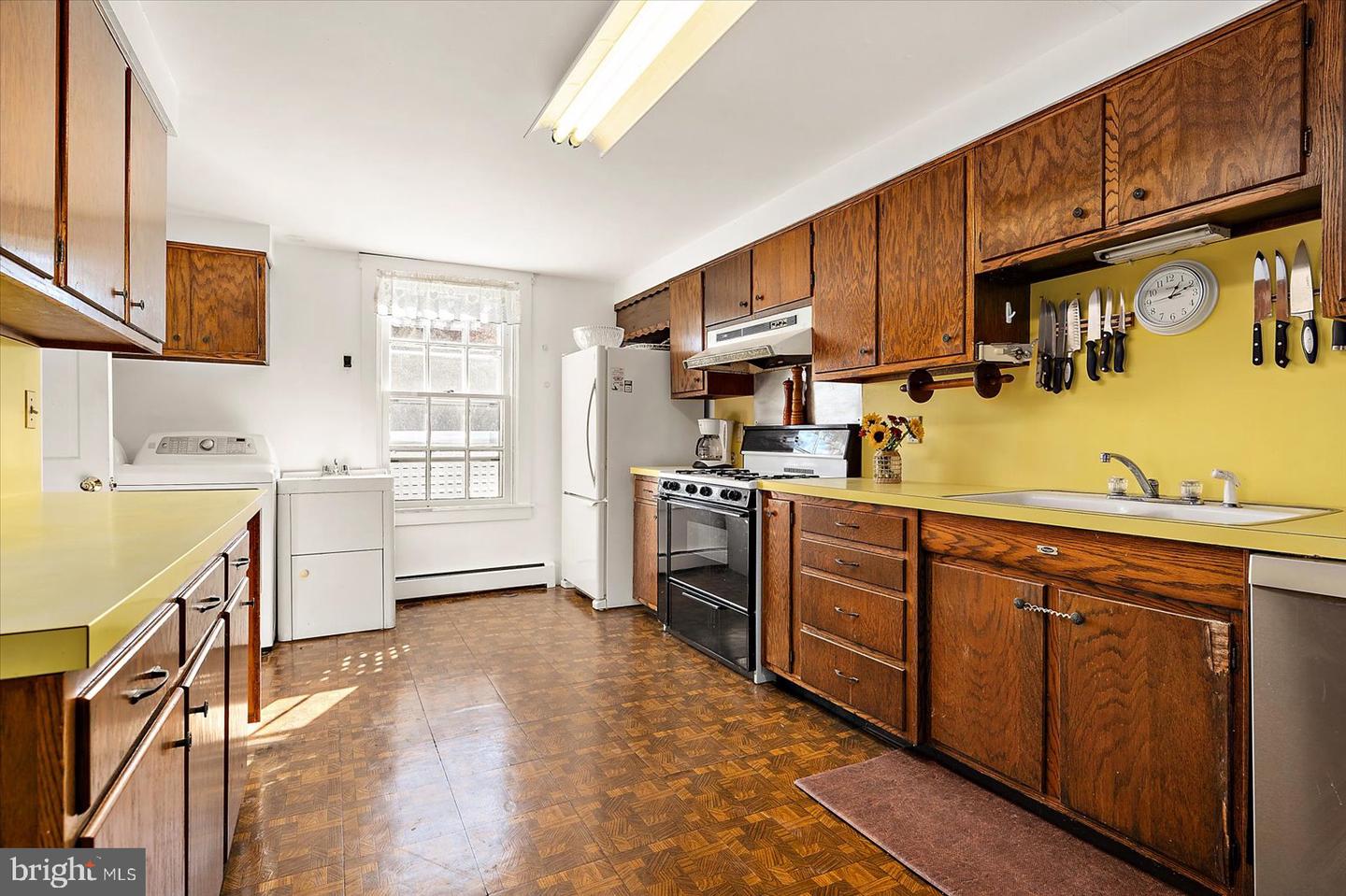 22076 Napley Green Rd