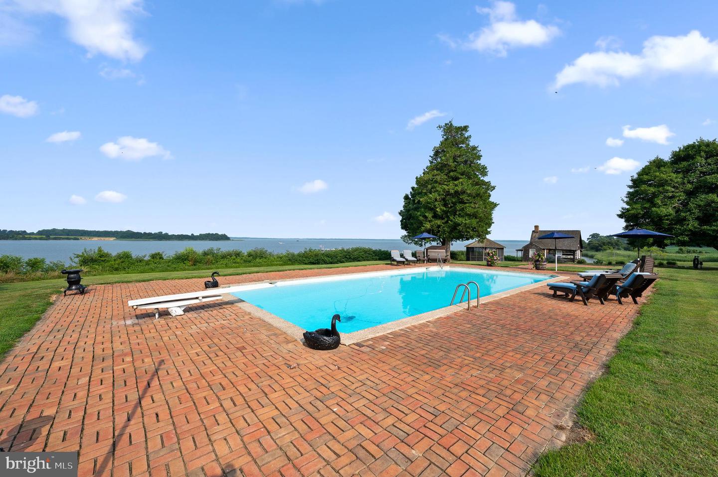 22076 Napley Green Rd