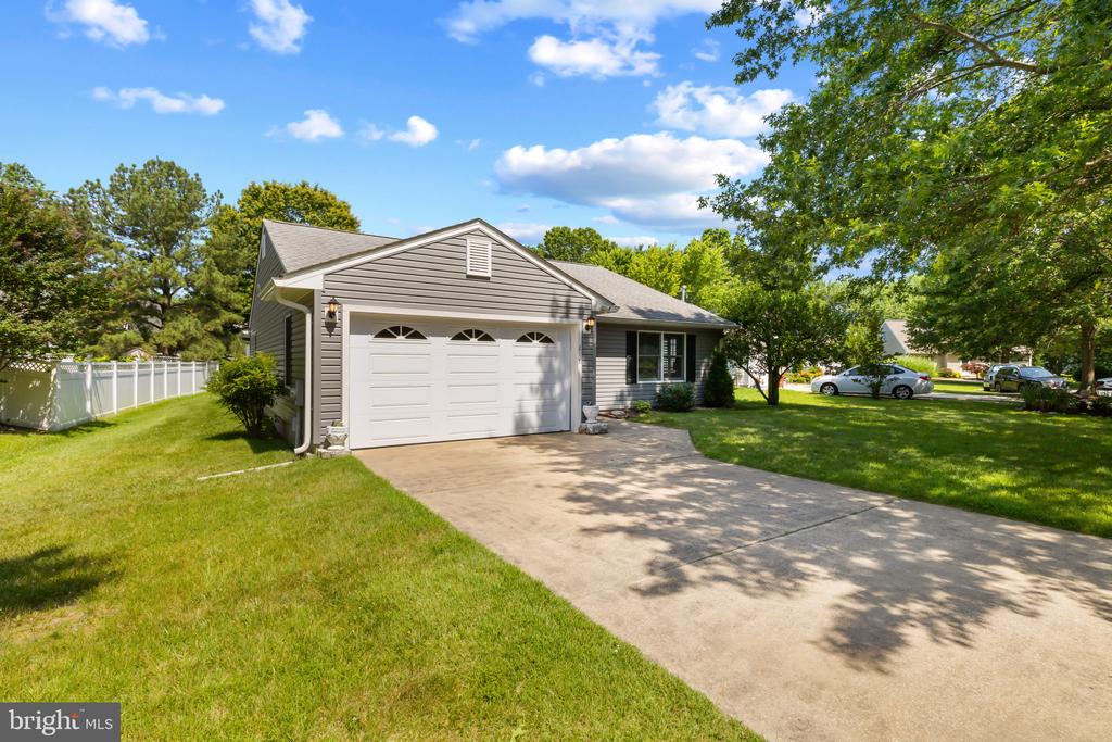 217 Olde Point Ln