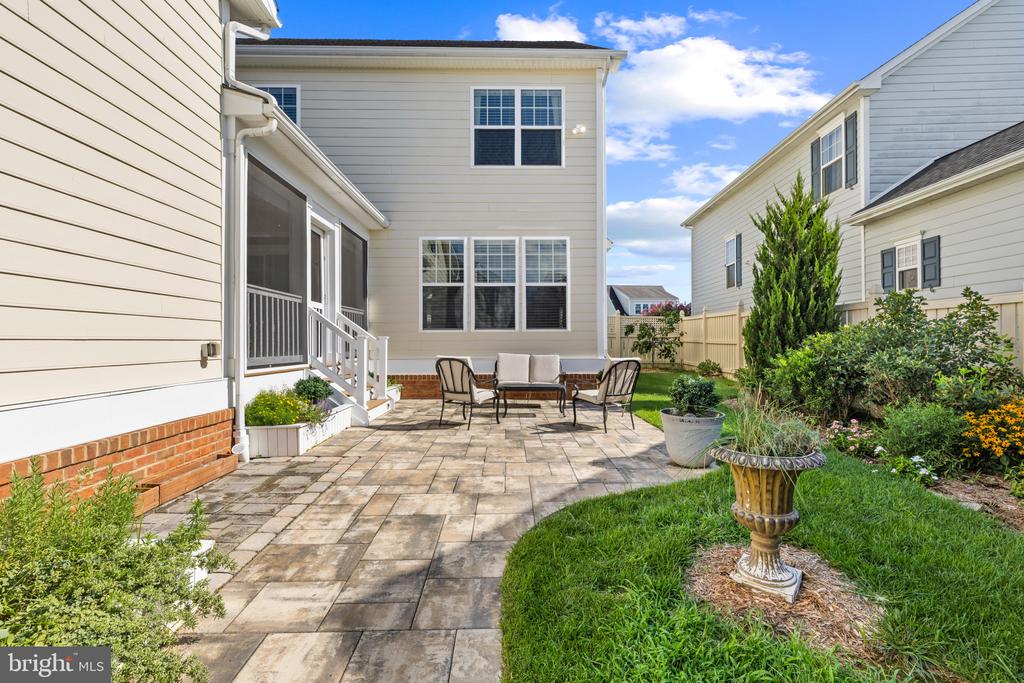 313 THOMAS WHITE BOULEVARD