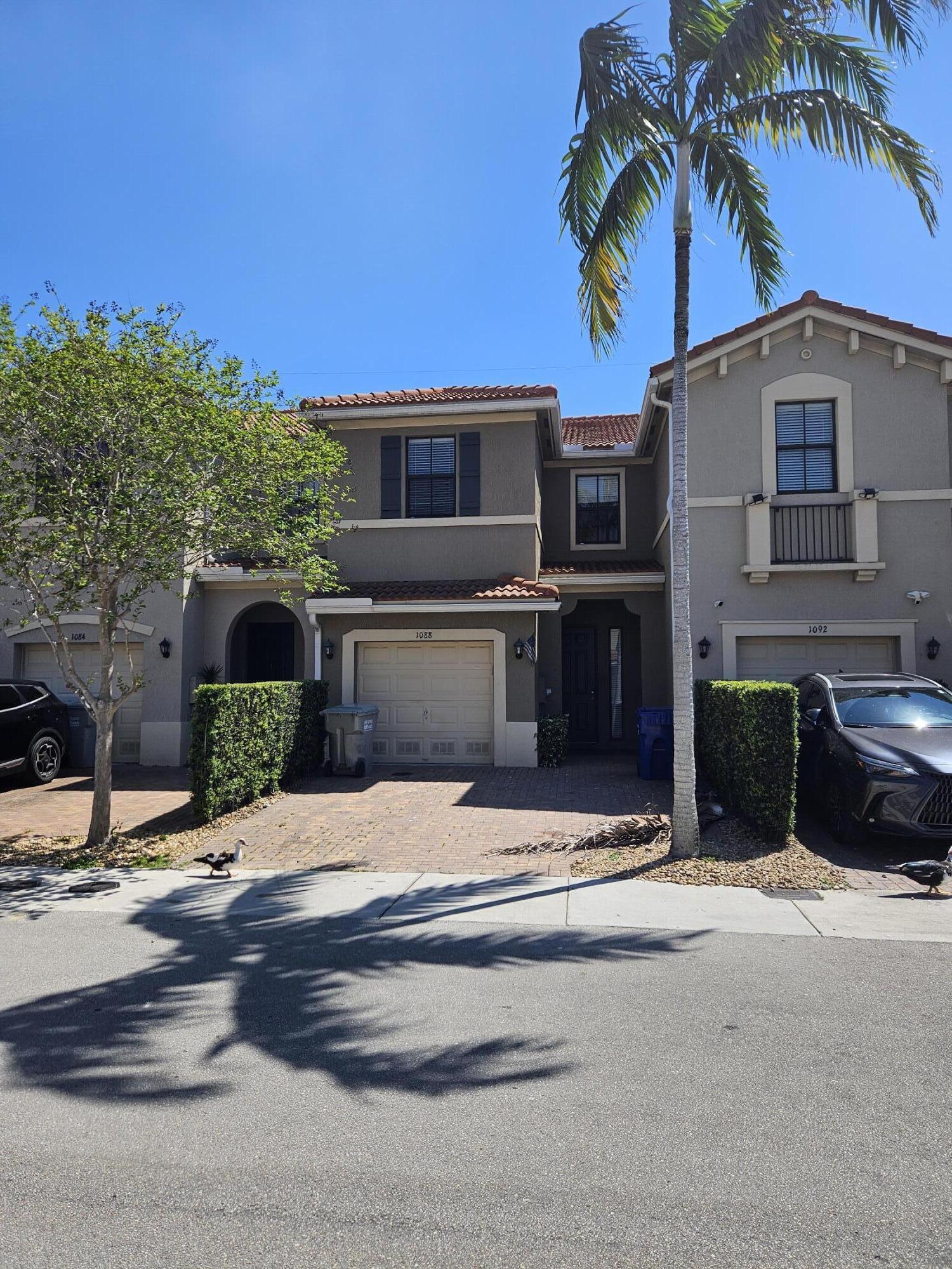 1088 NW 33rd Court