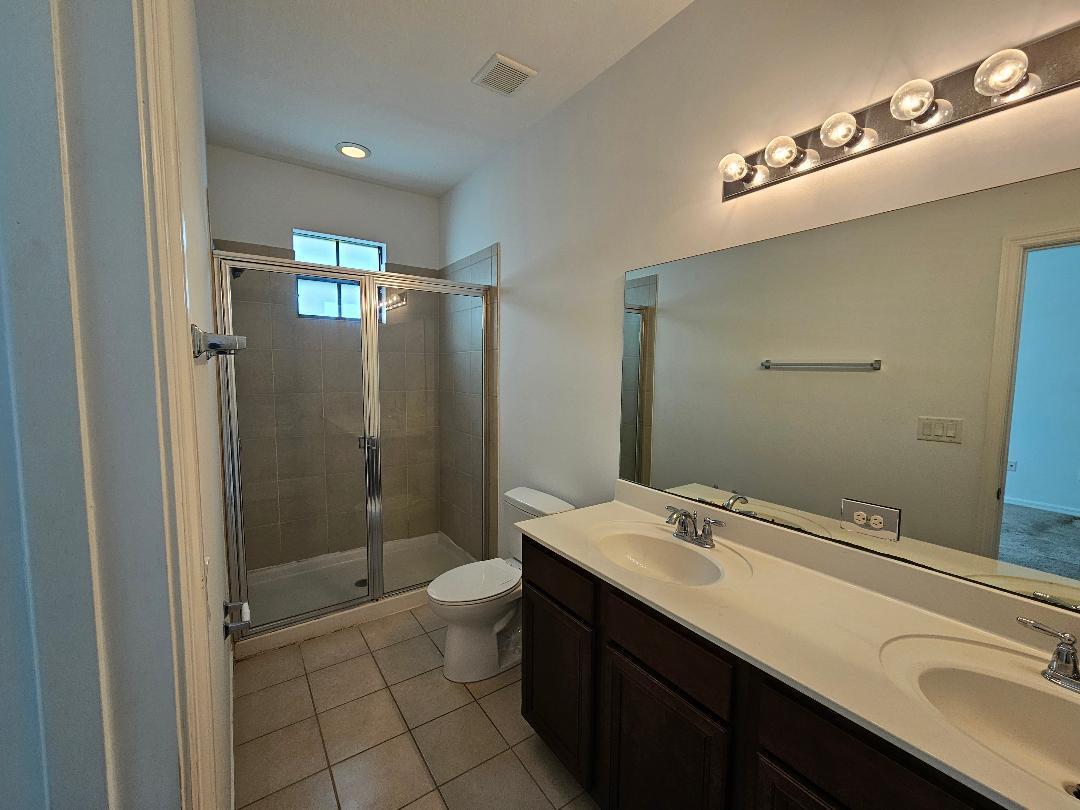 1088 NW 33rd Court