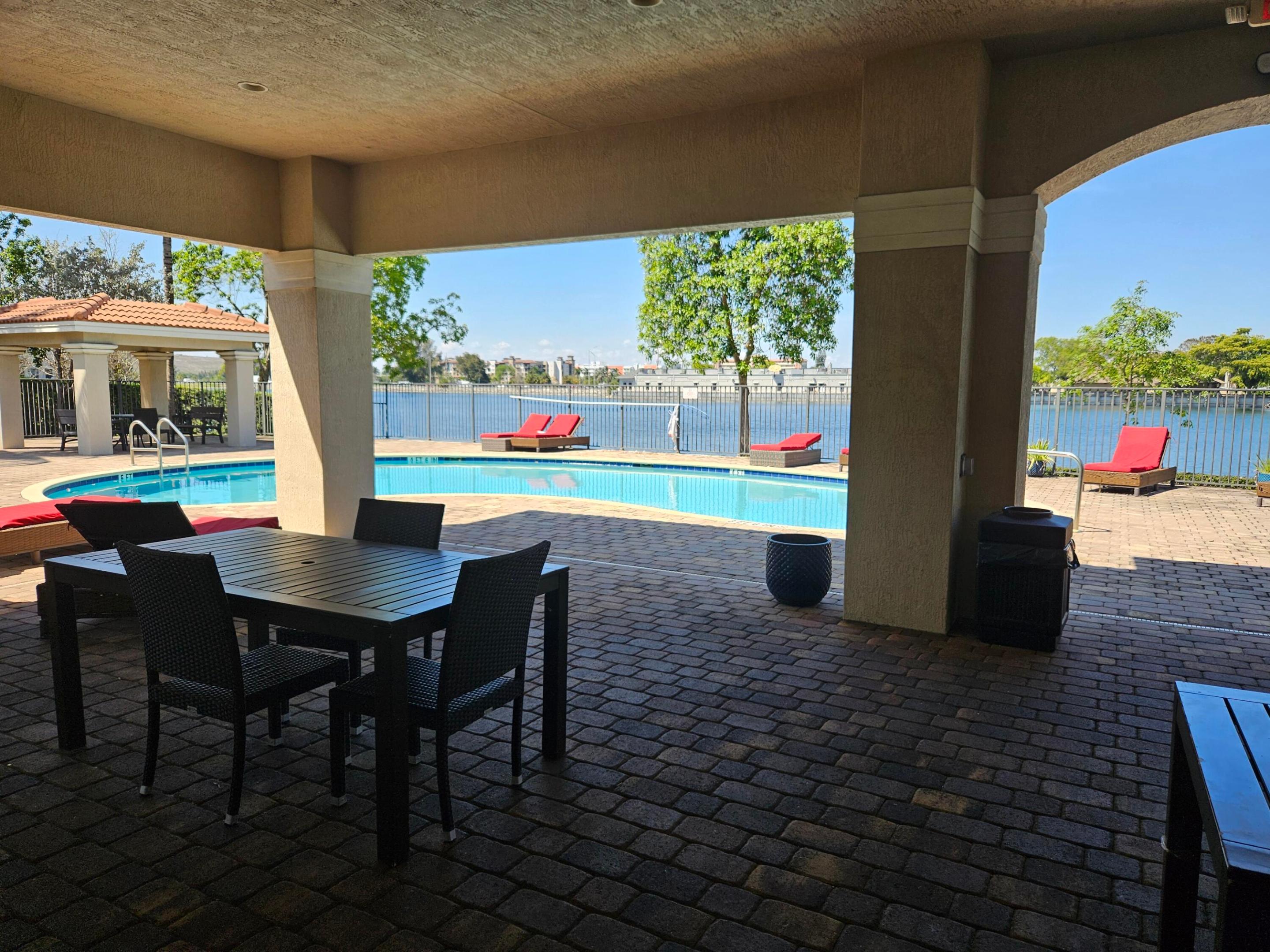 1088 NW 33rd Court