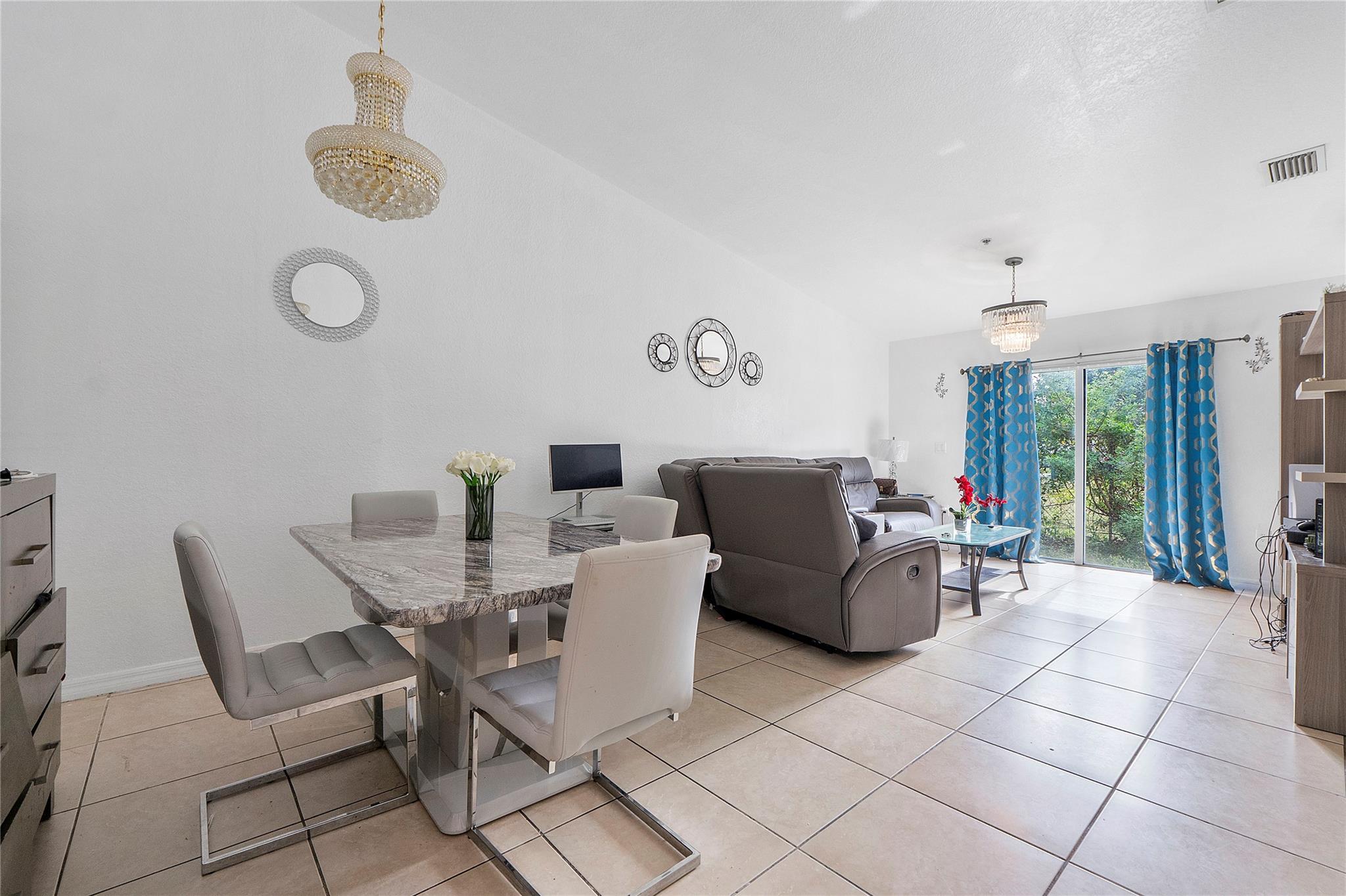 #B- 13 Hollywood F 48 Ave B-13