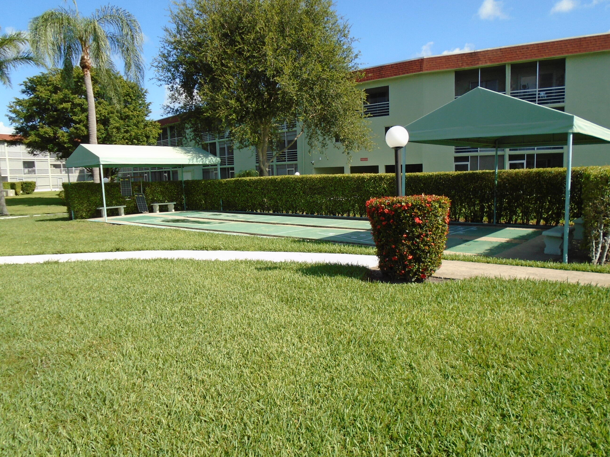 3500 Springdale Boulevard 304