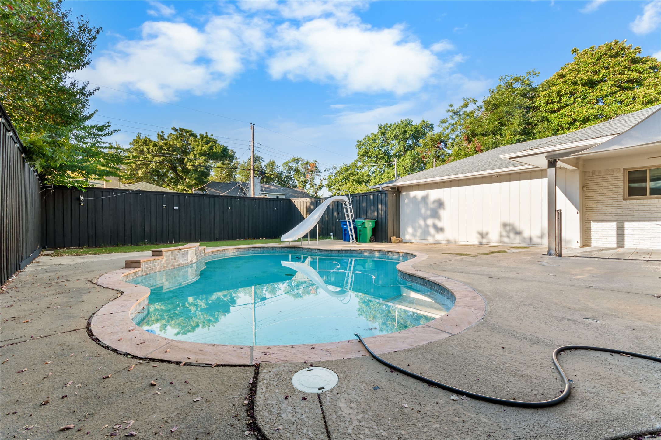 9412 Hunters Creek Drive