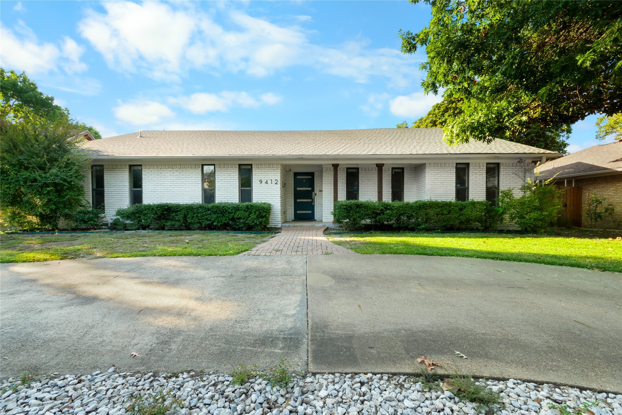 9412 Hunters Creek Drive