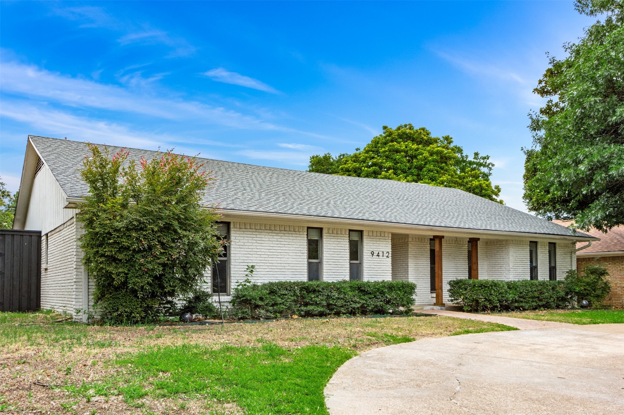 9412 Hunters Creek Drive