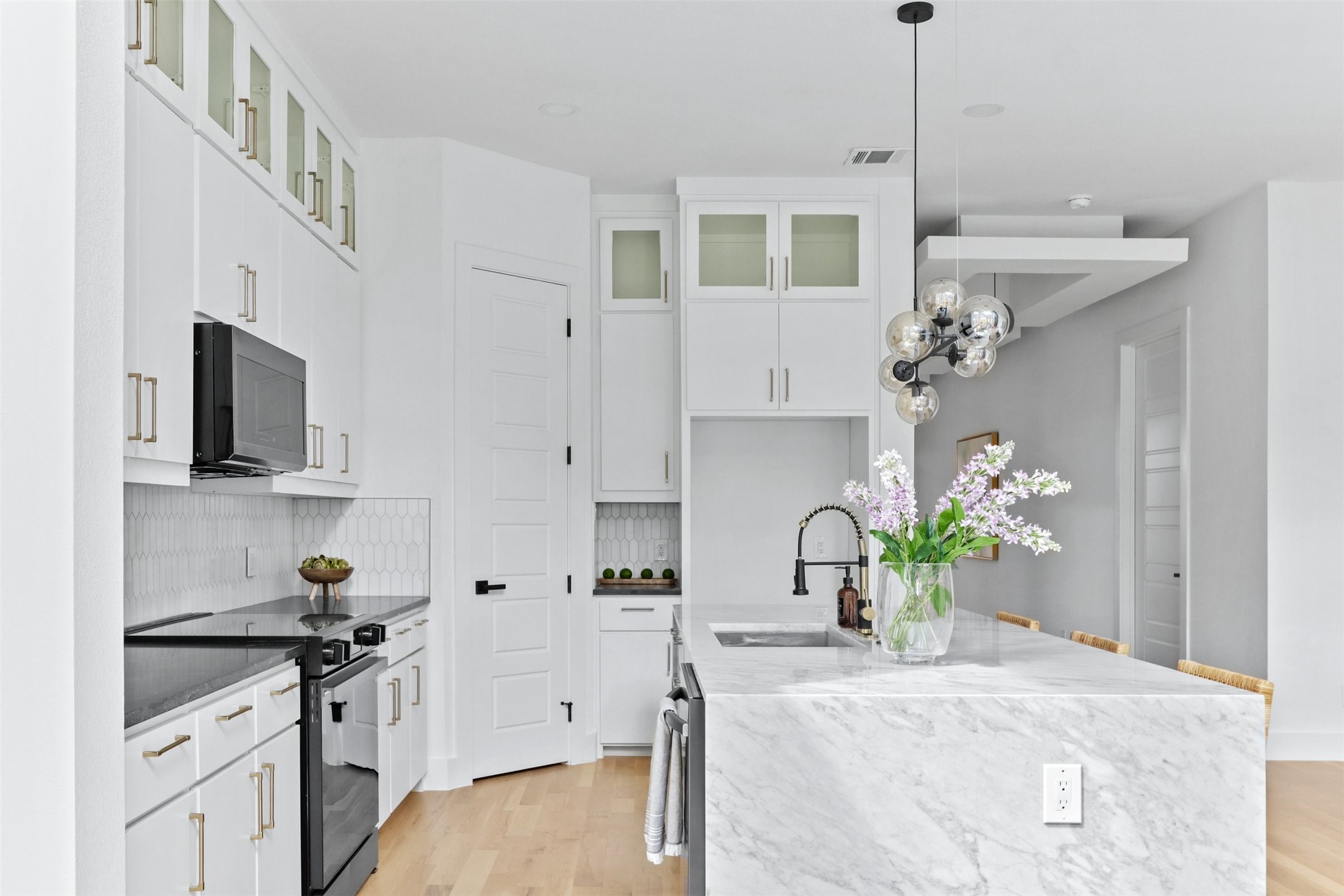 1958 Toronto Street