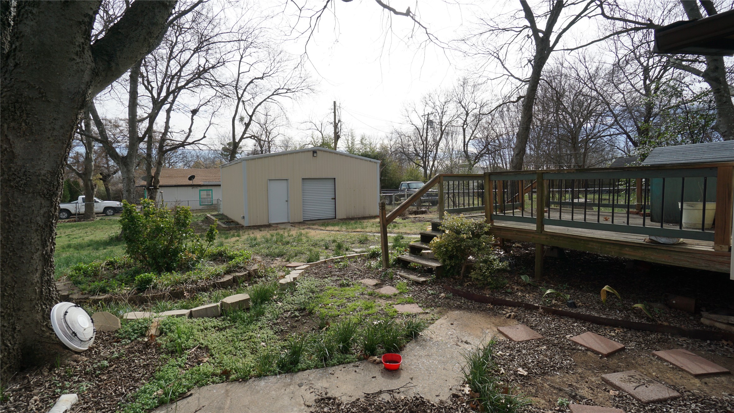 1300 W Day Street