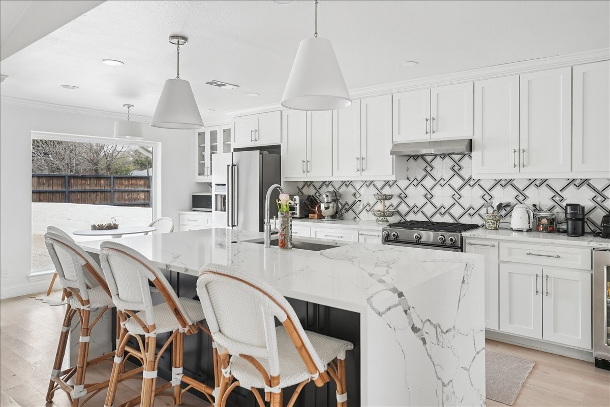 4263 Shady Bend Drive