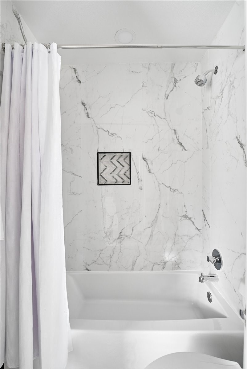 4263 Shady Bend Drive