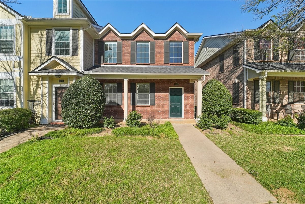 2220 Sandshell Street